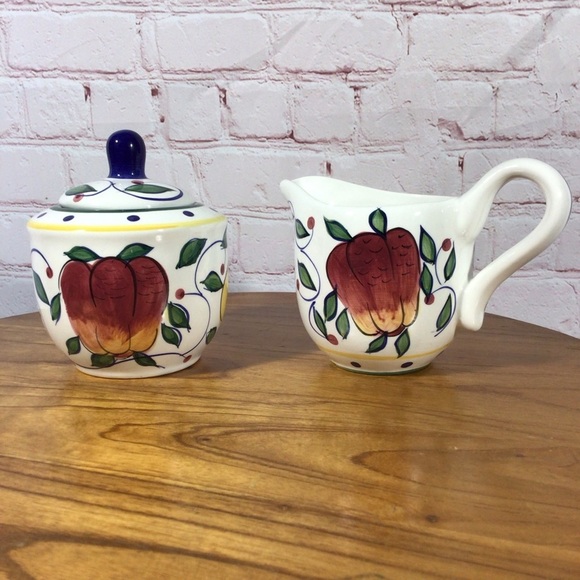 JAY Hand Painted Ceramic Sugar and Creamer Set - Picture 4 of 8